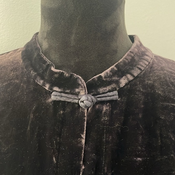 Elieen Fisher Deep Purple/Black Asian Look Velvet Top - Picture 3 of 11